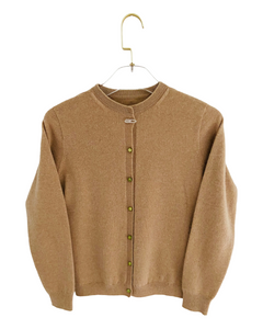 August Birthstone Cashmere Cardigan - Sandstorm/Peridot
